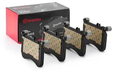 Produktbild von BREMBO Bremsbeläge Satz Vorne passend für MERCEDES-BENZ E-Klasse Limousine (W212) P 50 098