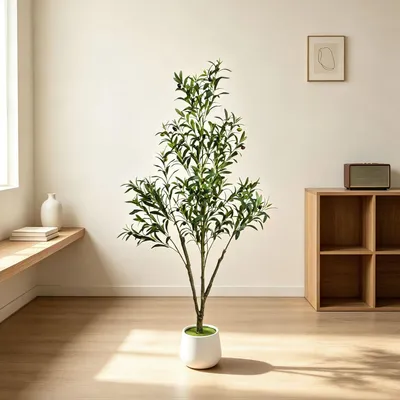 Zdjęcie produktu dla Sztuczny oliwek, wysokość 150 cm, w doniczce. Roślina ozdobna z 3 gałęziami i 550 liśćmi, idealna jako dekoracja do salonu, biura i holu