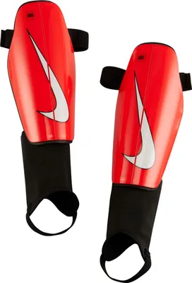 Immagine prodotto di Ochraniacze Nike Charge DX4608-635 S (150-160cm)