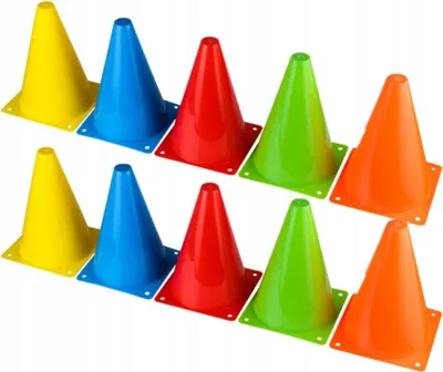 Produktbild von Korbi | Trainingspylonen Set - 10 Stück - 23 cm - Verschiedene Farben - Ideal für Fußballtraining - Hohe Stabilität