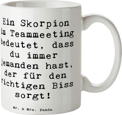 Produktbild von Mr. & Mrs. Panda Kaffeetasse Spruch Skorpion Biss - Weiß - Geschenk, Trinkbecher, Becher, Teammeeting, Teetasse, Horoskop, Kaffeebecher, Leidenschaft, Intensität, haferl