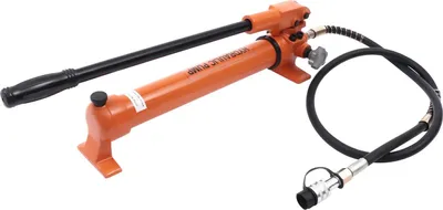 Zdjęcie produktu dla CP-700 – ręczna pompa hydrauliczna – jednostopniowa – ciśnienie 70 MPa – pojemność oleju 700 ml – wąż 180 cm – szybkozłącze ZG3/8