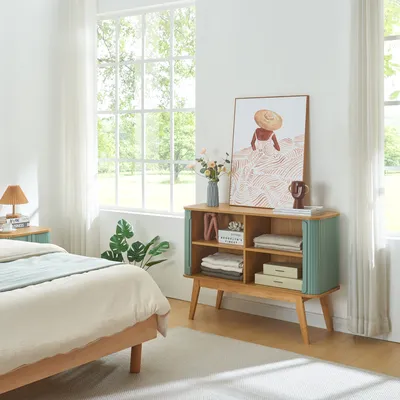Zdjęcie produktu dla Komoda 'Tysvær' z 2 przesuwanymi drzwiami 110 x 40 x 80 cm bambus / niebieski