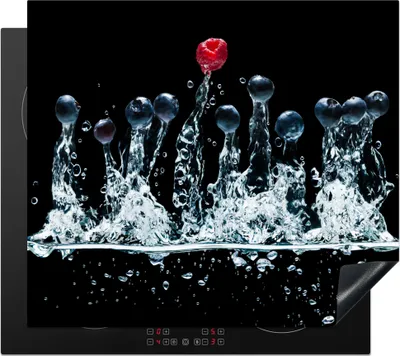 Obrázek produktu pro KitchenYeah® Krycí deska na sporák bobule - voda - černá - ovoce - malina, 57x51cm, dekorace do kuchyně, keramická krycí deska na sporák, krycí deska na varnou desku