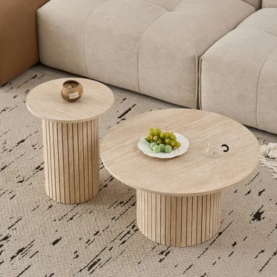 Immagine prodotto di Tavolini rotondi in legno - Set di 2 tavolini - Design scandinavo - Stile moderno - Salvaspazio - Per soggiorno/camera da letto - Finitura in legno giallo-marrone