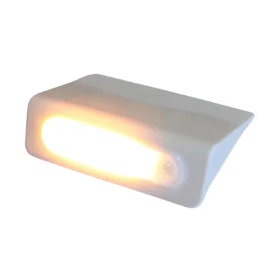 Image de Grundig lampe avec capteur de mouvement - 5 LED - 3x AAA/ sans fiche - capteur de mouvement 3 M - blanc