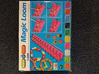 Produktbild von Magic Loom Geschenkbox 1000 Gummibänder + Webrahmen + Anleitung + Anhänger