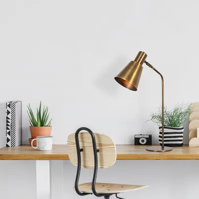 Obrázek produktu pro Opviq, vintage stolní lampa s kovovým tělem, 14 x 28 cm, výška 70 cm, patice E27, max. 40 W, IP20, kabel 200 cm | Průmyslový design v měděné barvě, ideální do moderních interiérů.