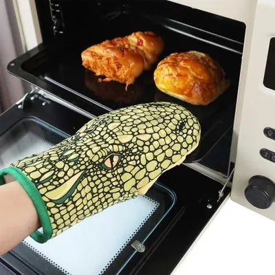 Produktbild von Lustige Ofenhandschuhe mit Katzenmuster für die Küche