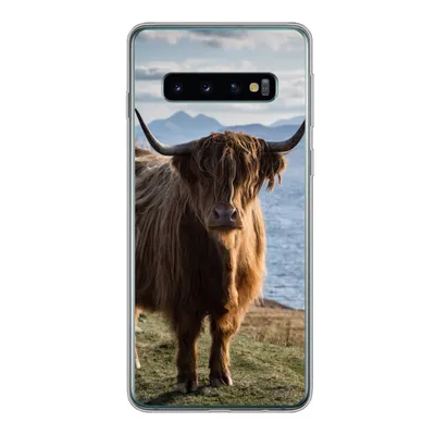 Produktbild von MuchoWow® Handyhülle Schutzhülle Hülle für Samsung Galaxy S10 Schottische Highlander - Bergen - Meer Silikon Softcase Handy Hülle - Handytasche