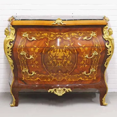 Image de Commode de style baroque de la marque Casa Padrino, avec 3 tiroirs et plateau en marbre, en marron, or et noir, dimensions : 120 x 50 x hauteur 95 cm