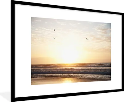 Produktbild von MuchoWow® MuchoWow® Gerahmtes Poster Sonne - Vogel - Meer 90x60 cm - Poster mit zchwarzem Bilderrahmen - Wanddekoration - Fotos