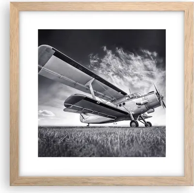 Produktbild von Gerahmtes Poster - Rahmen in heller Eiche - Flugzeug An-2 Schwarzweiß - 30x30 cm - Wand Bild - Wanddeko - Wandbilder - Wandposter - Bilderrahmen - Bilder - Kunstdruck - Wandbild - P2NAC30x30-4363
