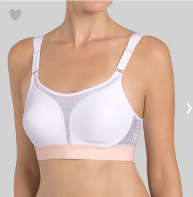 Produktbild von Triumph Damen Sport-BH Triaction Extreme Lite - WHITE - Größe 70B