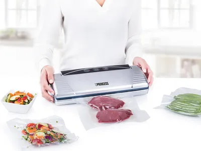 Produktbild von Princess Vakuumiergerät mit 10 Vakuumbeuteln 110 W 492967