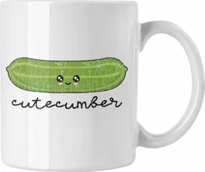 Produktbild von Trendation - Lustige Tasse mit Spruch Cutecumber Süße Grafik Geschenk für Freundin Freund Liebe Valentinstag (Weiß)
