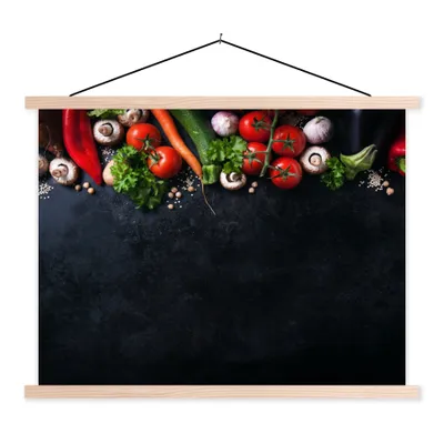 Produktbild von MuchoWow® Textilposter Gemüse - Kräuter - Gewürze - Schwarz - Rustikal - Küche 60x45 cm mit holzfarbenen Rahmen - Bild