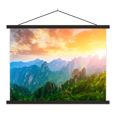Produktbild von MuchoWow® Textilposter Berge - Bäume - Sonnenuntergang - Natur 150x113 cm mit schwarzem Rahmen - Wohnzimmer