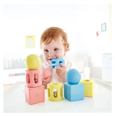 Imagen del producto de Trío de sonajeros geométricos Hape