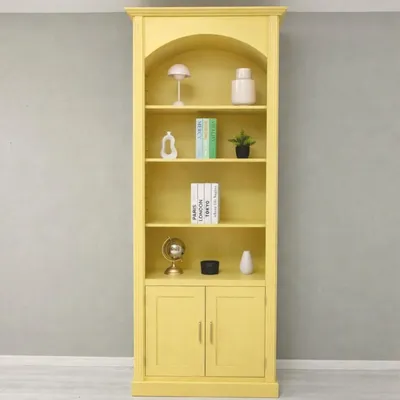 Produktbild von Casa Padrino Landhausstil Bücherschrank Gelb 102 x H. 250 cm - Landhausstil Möbel