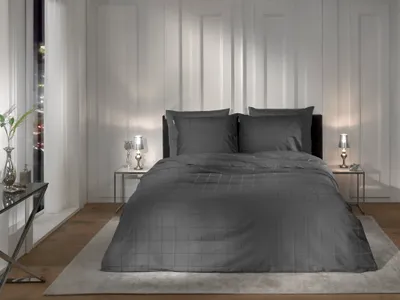 Produktbild von Heckett & Lane Mako-Satin Bettwäsche 135x200 Diamante Classic Anthrazit grau Karo uni