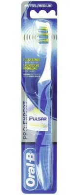 Immagine prodotto di Oral-B Proexpert Pulsar 35 medio, confezione da 3 (3 X 1 pezzo)