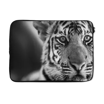 Produktbild von MuchoWow® Laptop Hülle 14 ZollTiger - Jungtier - Schwarz - Weiß Laptoptasche - Laptoptasche - Stoßsicher - Schutzhaube