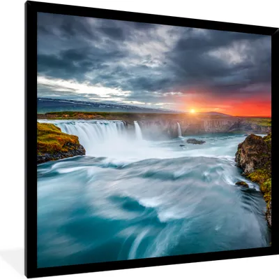 Produktbild von MuchoWow® Gerahmtes Poster Wasserfall - Sonnenuntergang - Natur - Wasser 40x40 cm - Poster mit Schwarzem Bilderrahmen Wandposter Rahmen Foto Bilder - Mit Rahmen - Wanddekoration Schlafzimmer