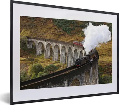 Produktbild von MuchoWow® MuchoWow® Gerahmtes Poster Ein Dampfzug überquert eine Brücke 40x30 cm - Poster mit zchwarzem Bilderrahmen - Bilderrahmen - Poster im Rahmen