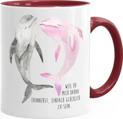 Produktbild von Geschenk-Tasse Freund Freundin Liebe Spruch weil du mich daran erinnerst einfach glücklich zu sein Delfin Delphin MoonWorks® bordeauxrot unisize