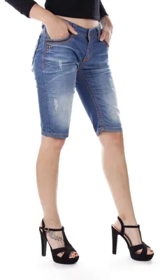 Produktbild von Cipo & Baxx Damen Bermuda Shorts WK144