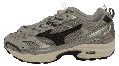 Image de Baskets Mizuno, taille 38,5