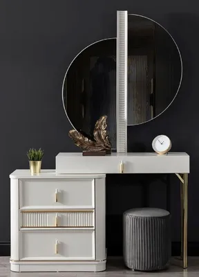 Produktbild von Casa Padrino Luxus Schlafzimmer Schminktisch Set Weiß / Gold / Grau - 1 Schminkkommode mit Spiegel & 1 Hocker - Luxus Schlafzimmer Möbel