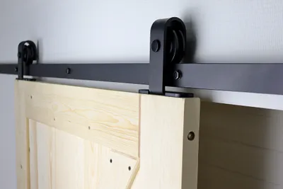 Immagine prodotto di Ferramenta per porte scorrevoli nera modello T completa 200 cm - per set