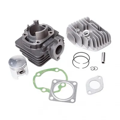 Image de Kit de cylindre MXT standard 50ccm, refroidissement par air, axe de piston de 10mm, type 1, complet avec culasse, piston et joint. Compatible avec les moteurs Morini AC, ainsi qu'avec les marques Aprilia, Benelli, Derbi, Italjet, Suzuki et TGB