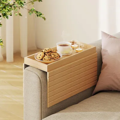 Produktbild von SUGIFT Sofa Armlehnen-Tablett Bambus, Couchtablett Sofatablett Roll-up, Naturholz | 45 x 33,5 cm | rutschfest | 0,9 kg