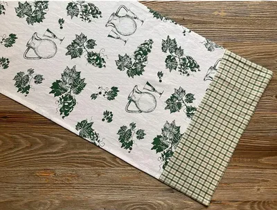 Produktbild von Tischläufer ELENI Weintrauben Motiv, 100 % Baumwolle, in 40x100 cm