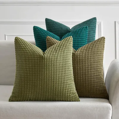Produktbild von Set mit 4 Kissenbezügen aus Cord, Sofakissen, Zierkissen, Kissenhüllen, dekorative Bezüge für Sofa, Sessel, Wohnzimmer, Schlafzimmer, 40x40cm, grün