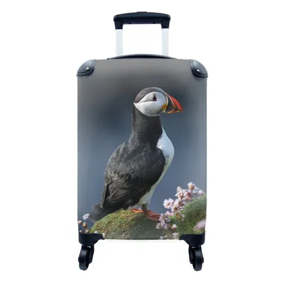 Produktbild von MuchoWow® Koffer Handgepäck Trolley Rollkoffer Kleine Reisekoffer mit 4 Rollen - Nahaufnahme eines Papageientauchers - Cabin Size < 55x40x23 cm & 55x40x20 cm - Fotokoffer - Kabinenkoffer - Boardgepäck - Reise-Box - Reisekoffer - Reisegepäck - Koffer mit Bild - Trolley für Kinder