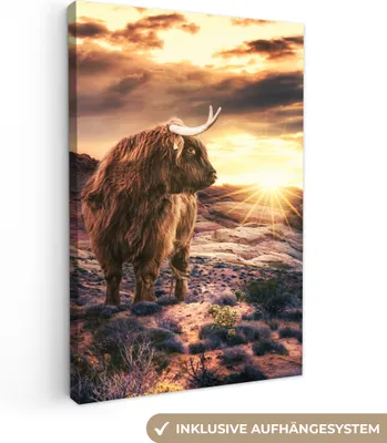 Produktbild von OneMillionCanvasses® - Leinwandbilder - 90x140 cm, Schottisches Hochlandrind - Sonnenuntergang - Tier, Wandbilder Kunstdruck Wanddekoration - Wandschmucke - Schlafzimmer