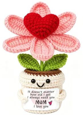 Gehäkelte Blume mit Herz – liebevolles Geschenk für Mama