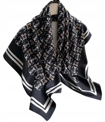 Immagine prodotto di Kamea, catenina posacenere da donna, 90x90 cm, nera, con monogramma,