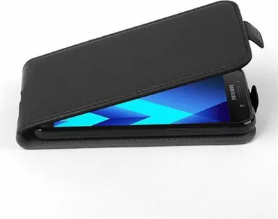 Produktbild von Cadorabo Schutzhülle für Samsung Galaxy A5 2017 Hülle in Schwarz Flip Etui Handyhülle Case Cover Kunstleder