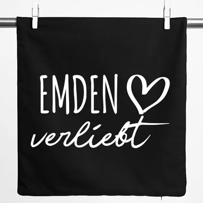 Produktbild von Huuraa Kissenbezug Emden verliebt 40x40cm Black Baumwolle Dekokissenbezug Geschenkidee
