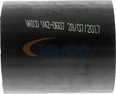 Zdjęcie produktu dla Wąż doładowujący turbosprężarki VAICO V42-0607, pasujący do:
* FIAT Scudo (furgon, model 220)
* FIAT Scudo (kombi, model 220)
* PEUGEOT EXPERT (furgon, model 222)
* PEUGEOT 806 (MPV)
* CITROËN (model nieokreślony)