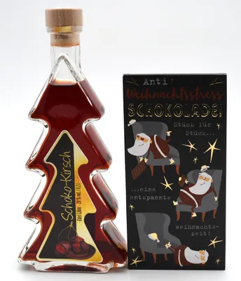 Produktbild von Geschenk-Set Schoko-Kirsch-Likör in Tannenflasche 0,2 l mit Schokolade