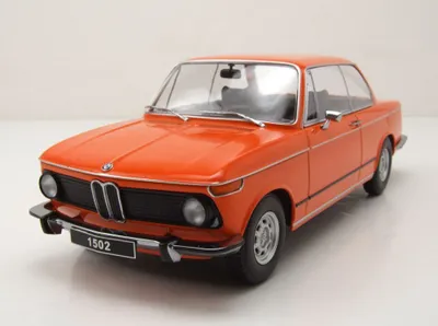Produktbild von Kk Scale 181144 BMW 1502 1974 orange 1:18