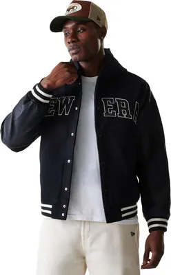 Produktbild von New Era Varsity Hooded College Jacket black XXL
