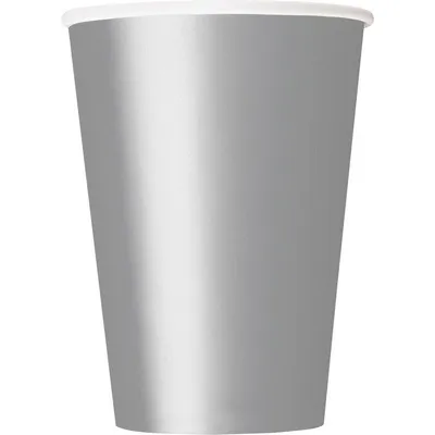 Produktbild von 14 Stück silberne Pappbecher mit einem Fassungsvermögen von ca. 250 ml