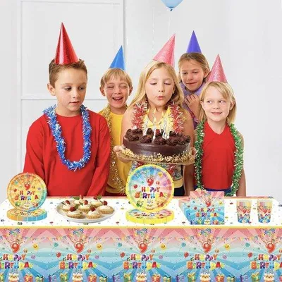 Produktbild von Rechteckige Plastik-Tischdecke 137x274cm für Kindergeburtstag